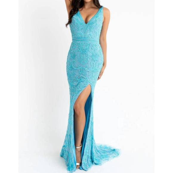 NEW PRIMAVERA beaded sleeveless gown in powder blue - Picture 1 of 3